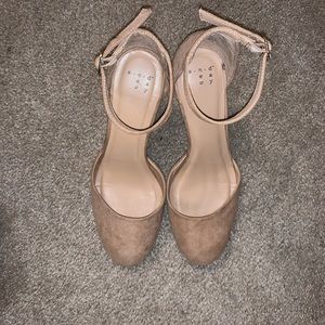 Tan Wedge Shoes